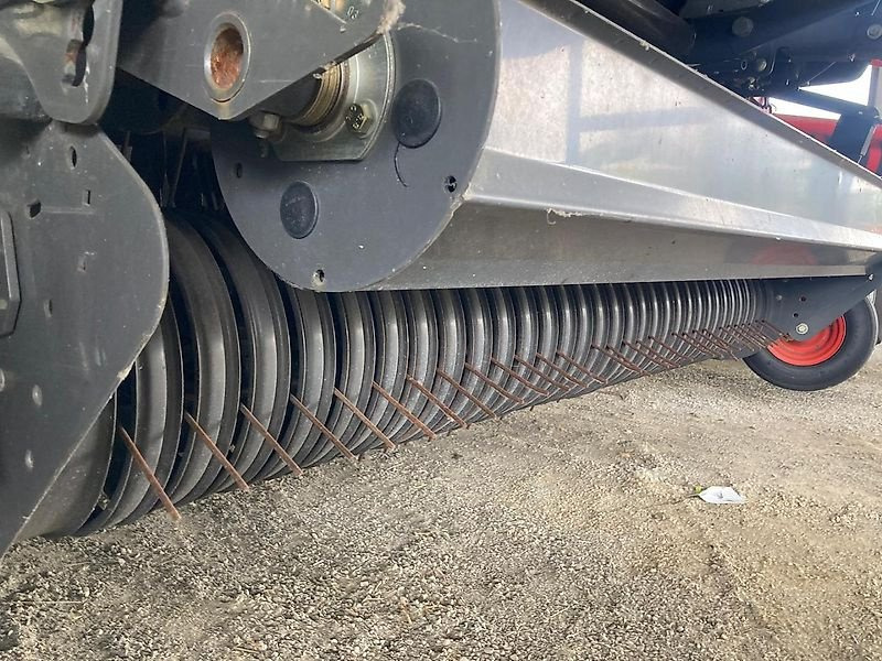 CLAAS Variant 485 RC PRO - Heinapress, ümmargune: pilt 3 CLAAS Variant 485 RC PRO - Heinapress, ümmargune: pilt 3