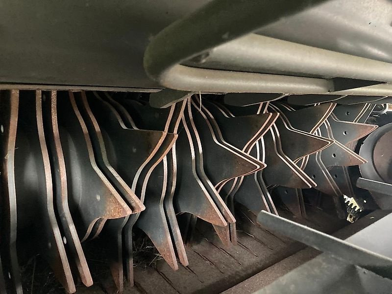 CLAAS Variant 485 RC PRO - Heinapress, ümmargune: pilt 2 CLAAS Variant 485 RC PRO - Heinapress, ümmargune: pilt 2