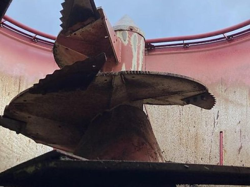 Strautmann Verti-Mix 951 - Söödasegamisvanker: pilt 3 Strautmann Verti-Mix 951 - Söödasegamisvanker: pilt 3