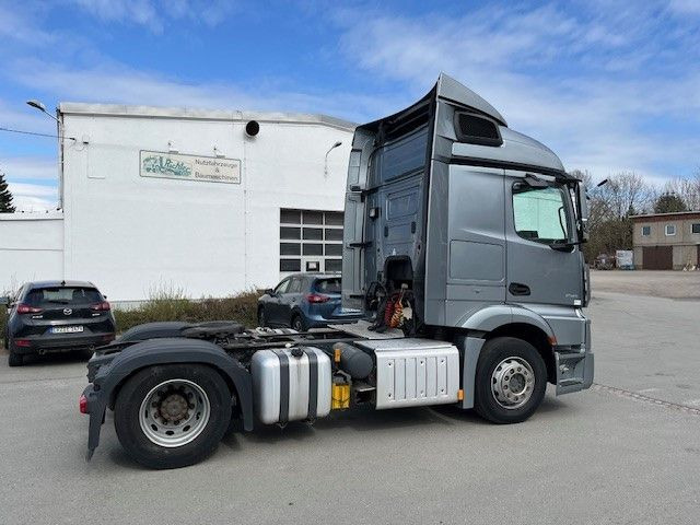 Mercedes-Benz Actros 4 MB 1943 SZM Gefahrgutvorbereitung - Sadulveok: pilt 5 Mercedes-Benz Actros 4 MB 1943 SZM Gefahrgutvorbereitung - Sadulveok: pilt 5