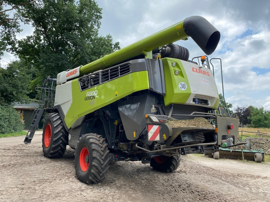 Uus Kombain CLAAS Lexion 6800 mit Vario 930 Schneidwerk: pilt 16 Uus Kombain CLAAS Lexion 6800 mit Vario 930 Schneidwerk: pilt 16