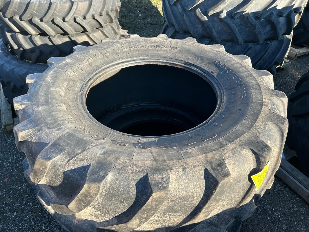 Firestone 600/65R30 - Rehvid ja veljed - Põllutööseade: pilt 2 Firestone 600/65R30 - Rehvid ja veljed - Põllutööseade: pilt 2