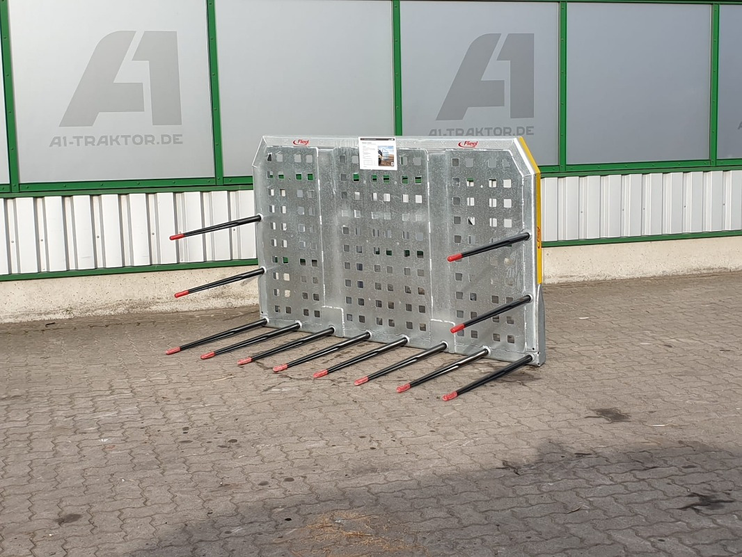 Fliegl SILIERGABEL PROFI-PLUS - Esilaadur traktorile: pilt 1 Fliegl SILIERGABEL PROFI-PLUS - Esilaadur traktorile: pilt 1