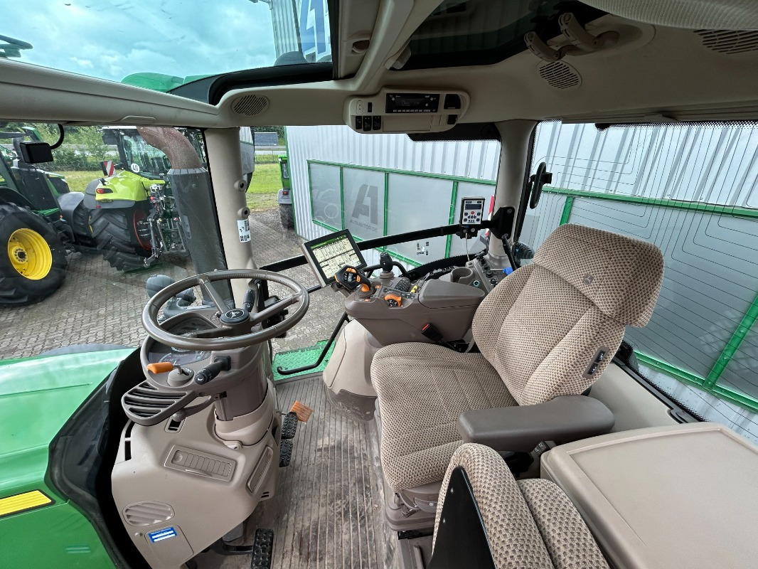 John Deere 6250R - Traktor: pilt 2 John Deere 6250R - Traktor: pilt 2