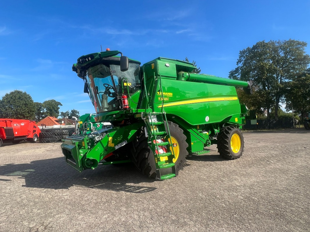 John Deere T560 - Kombain: pilt 1 John Deere T560 - Kombain: pilt 1