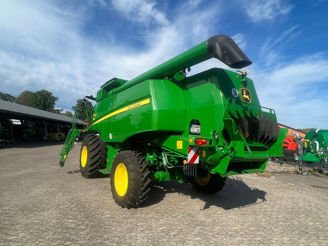 John Deere T560 - Kombain: pilt 3 John Deere T560 - Kombain: pilt 3