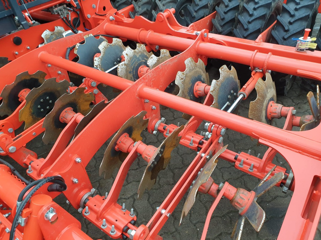 Kuhn ESPRO6000 - Külvimasin: pilt 5 Kuhn ESPRO6000 - Külvimasin: pilt 5