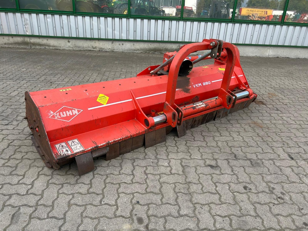 Kuhn VKM 280 - Hooldusniiduk: pilt 1 Kuhn VKM 280 - Hooldusniiduk: pilt 1