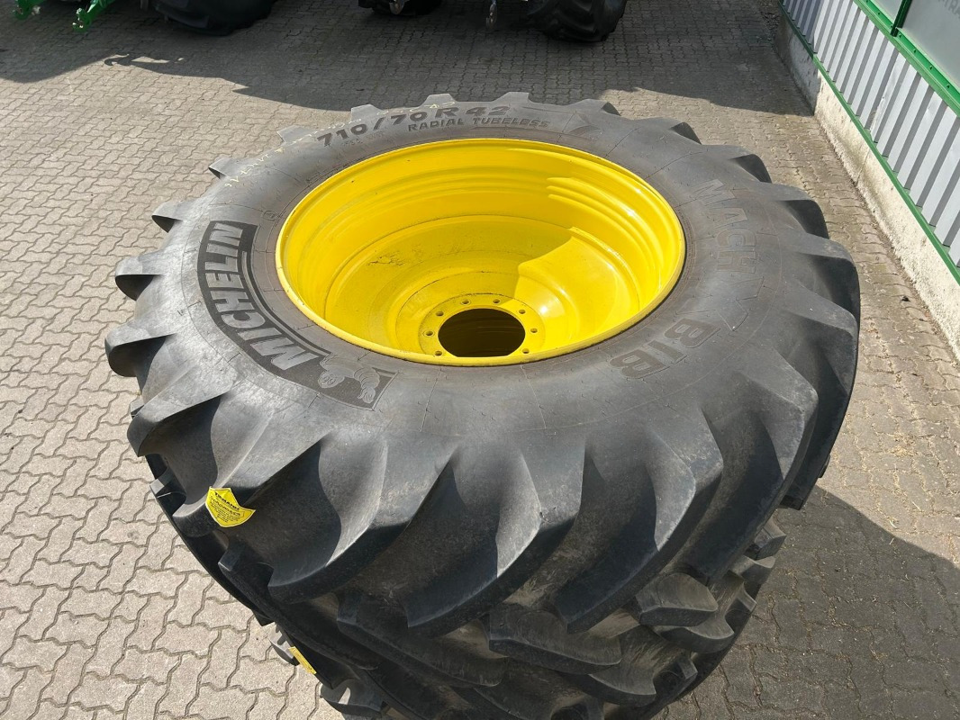 Michelin Kompletträder 710/70R42 600/70R30 - Rehv - Põllutööseade: pilt 3 Michelin Kompletträder 710/70R42 600/70R30 - Rehv - Põllutööseade: pilt 3