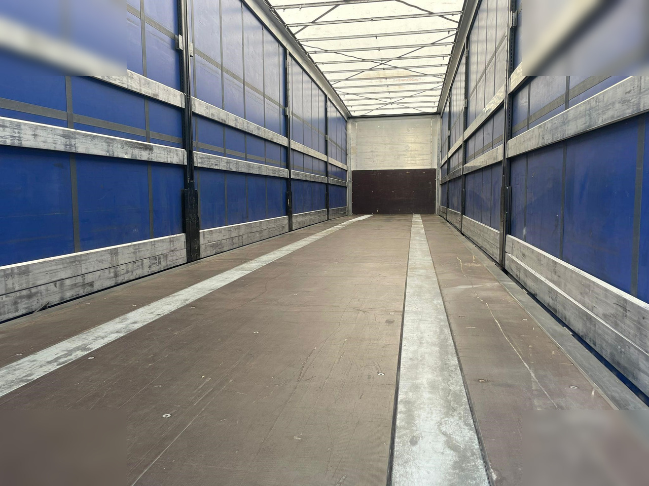 KÖGEL - Tentpoolhaagis: pilt 2 KÖGEL - Tentpoolhaagis: pilt 2