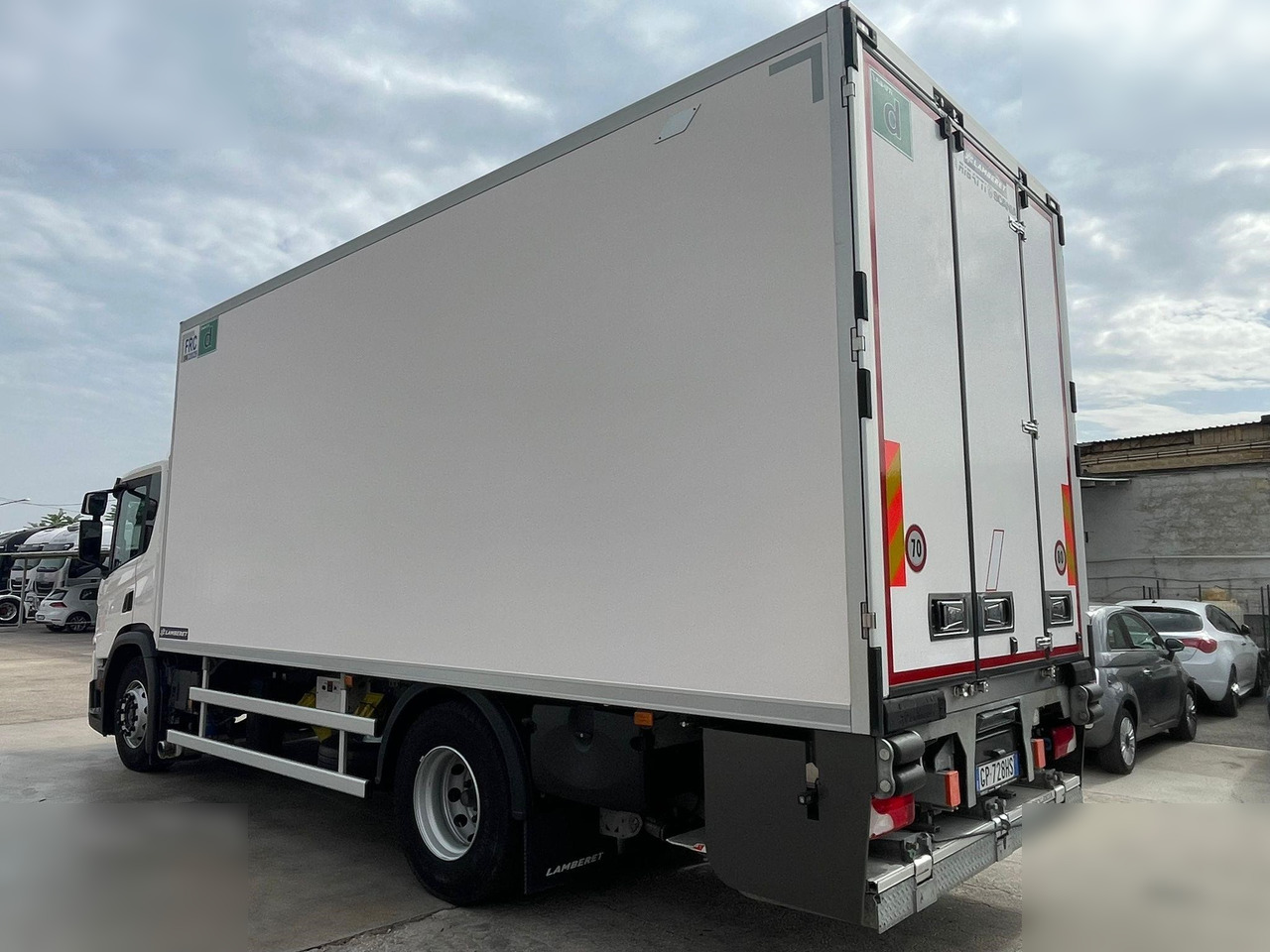 SCANIA P280 - Külmutiga veoauto: pilt 3 SCANIA P280 - Külmutiga veoauto: pilt 3