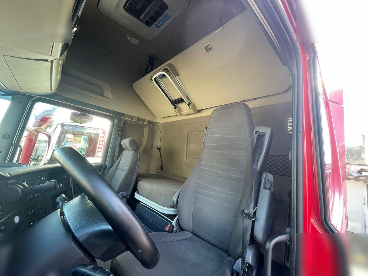 SCANIA R450 - Konteinerveduk/ Tõstukiga veoauto: pilt 4 SCANIA R450 - Konteinerveduk/ Tõstukiga veoauto: pilt 4