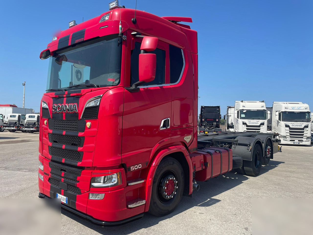 SCANIA S500 - Konteinerveduk/ Tõstukiga veoauto: pilt 2 SCANIA S500 - Konteinerveduk/ Tõstukiga veoauto: pilt 2