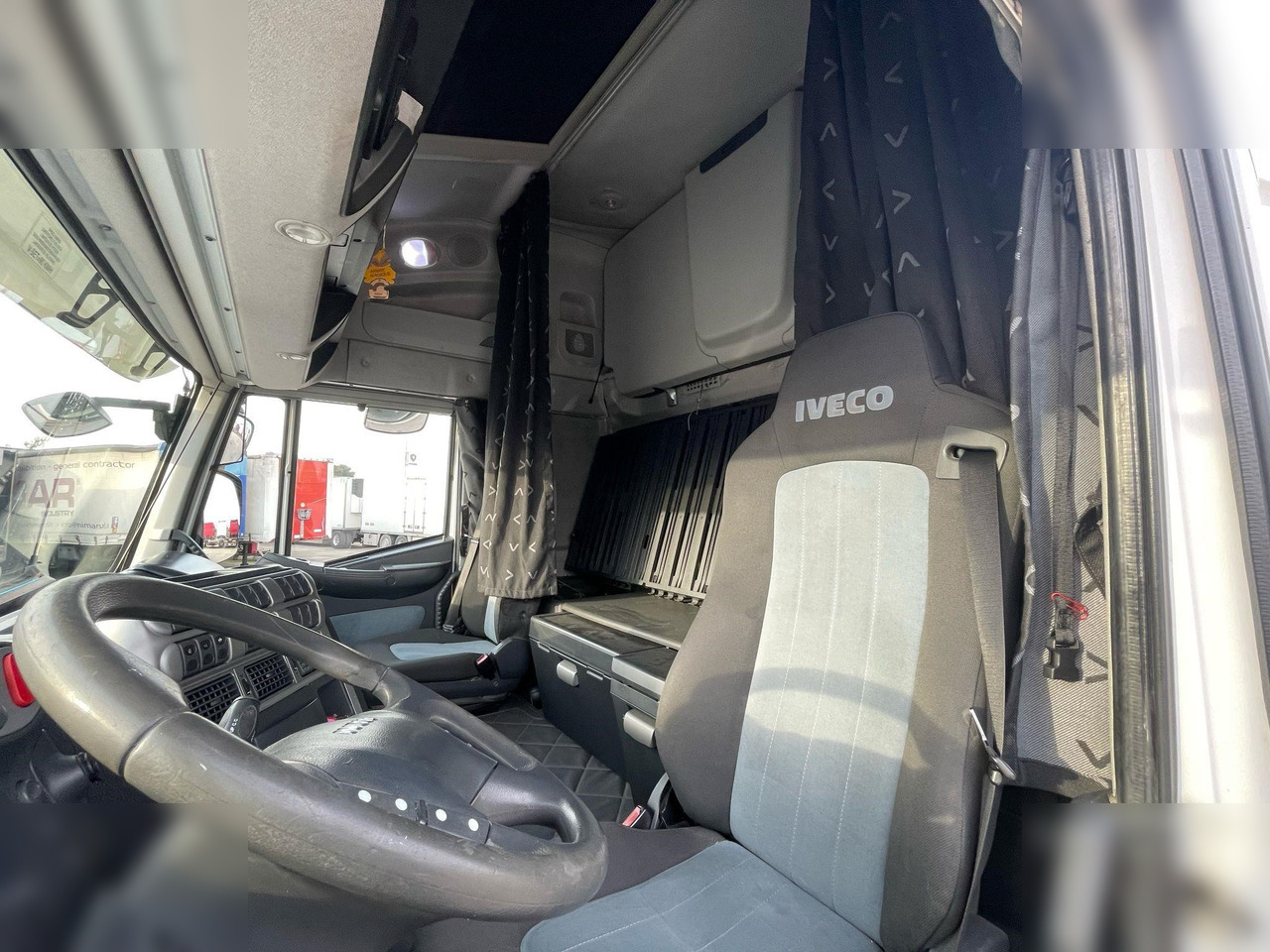 IVECO STRALIS 500 - Sadulveok: pilt 4 IVECO STRALIS 500 - Sadulveok: pilt 4