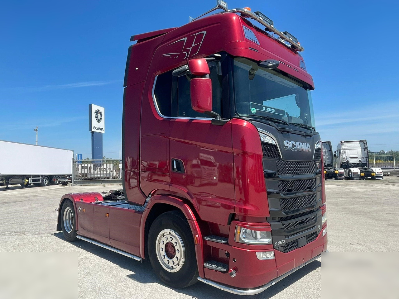 Sadulveok SCANIA S520: pilt 1
