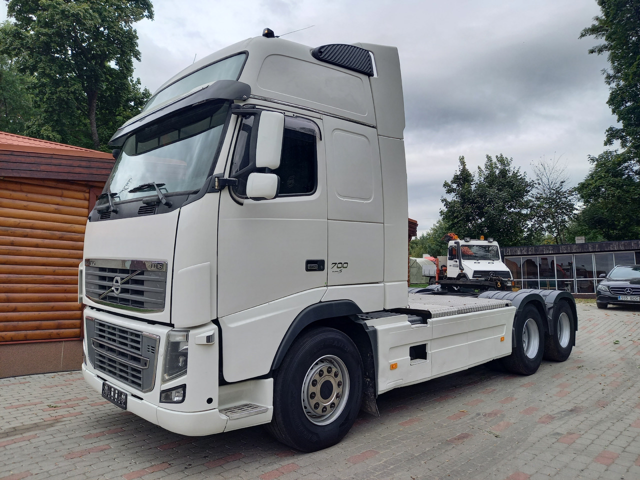 VOLVO FH 16, 6x4, 700, HÜDRAULIKA - Sadulveok: pilt 2 VOLVO FH 16, 6x4, 700, HÜDRAULIKA - Sadulveok: pilt 2