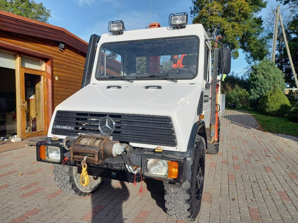 Unimog UNIMOG 4X4 - Kraanaga veoauto: pilt 4 Unimog UNIMOG 4X4 - Kraanaga veoauto: pilt 4