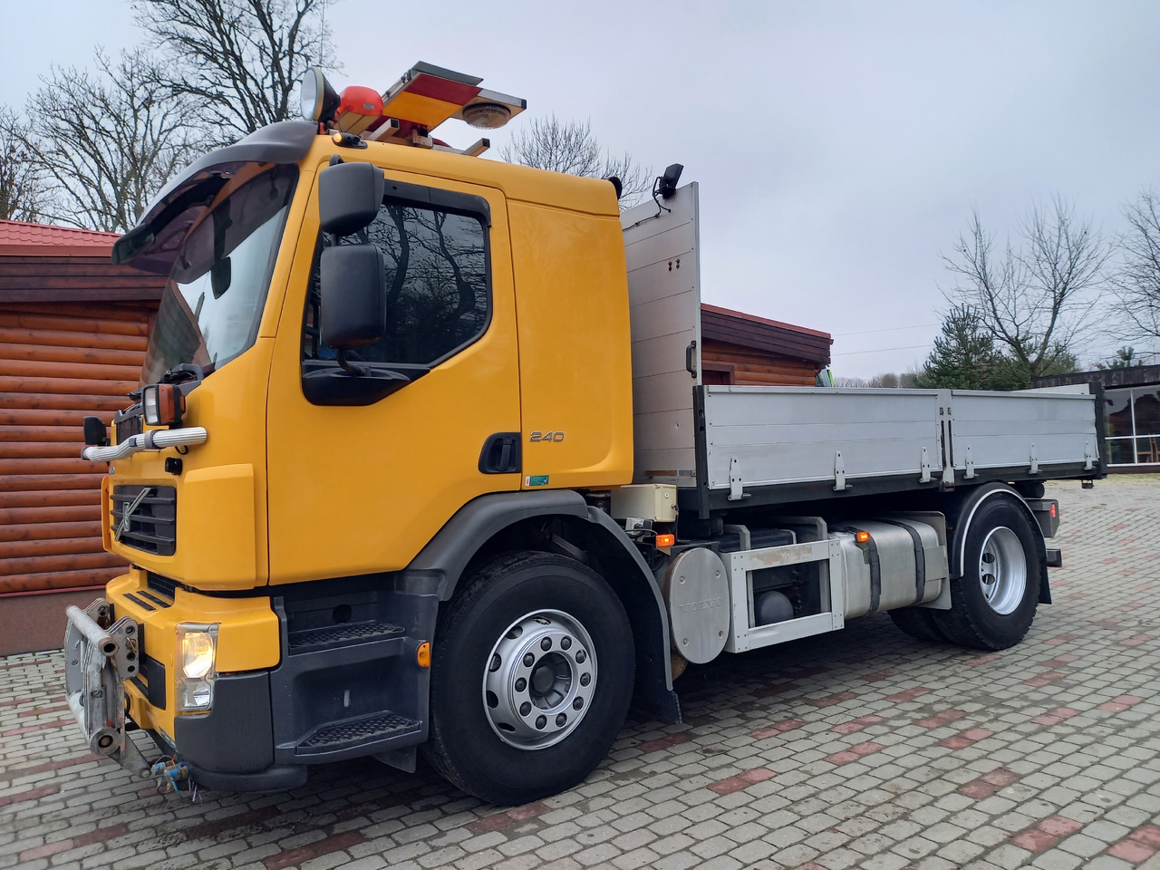 VOLVO FE 240, 4x2, EURO 5, TIPPER - Kallurauto: pilt 3 VOLVO FE 240, 4x2, EURO 5, TIPPER - Kallurauto: pilt 3