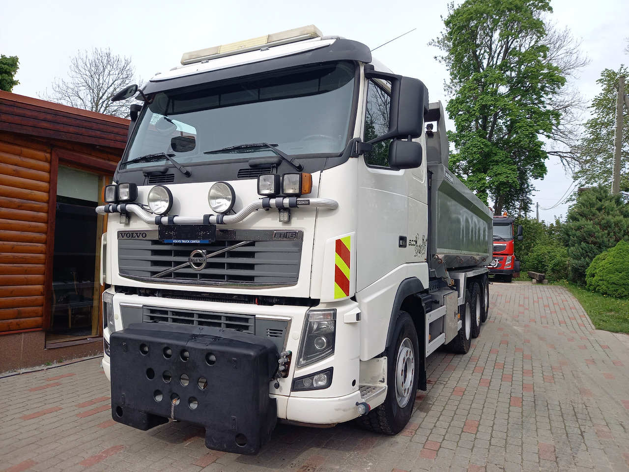 VOLVO FH16, 8x4, BIG AXLES, RETARDER, GW 39500 KG - Kallurauto: pilt 3 VOLVO FH16, 8x4, BIG AXLES, RETARDER, GW 39500 KG - Kallurauto: pilt 3