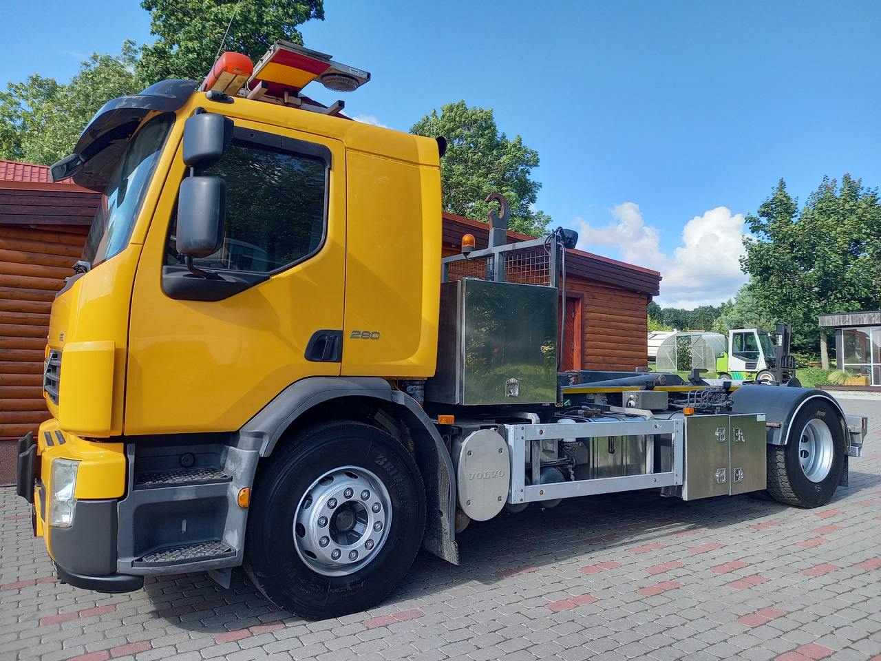 Volvo FE 280, 4x2, Hooklift - Konkstõstukiga veoauto: pilt 4 Volvo FE 280, 4x2, Hooklift - Konkstõstukiga veoauto: pilt 4