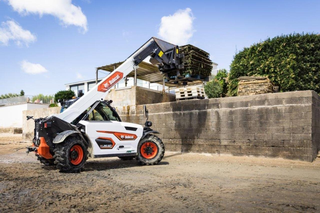 Bobcat TL25-60 Agri 1 3 Jahre 0.99% - Teleskooplaadur: pilt 1 Bobcat TL25-60 Agri 1 3 Jahre 0.99% - Teleskooplaadur: pilt 1