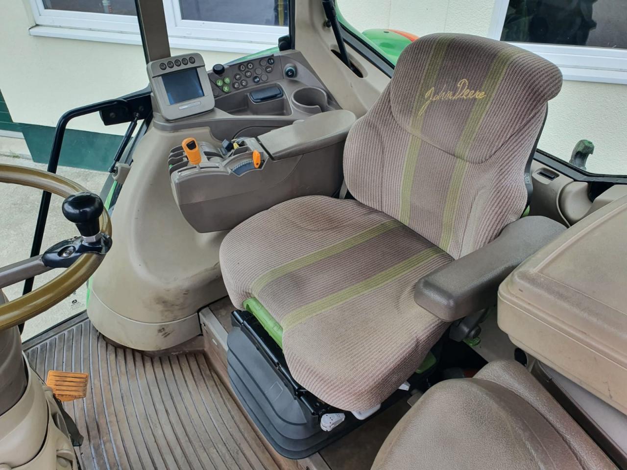 John Deere 7530 Premium - Traktor: pilt 4 John Deere 7530 Premium - Traktor: pilt 4