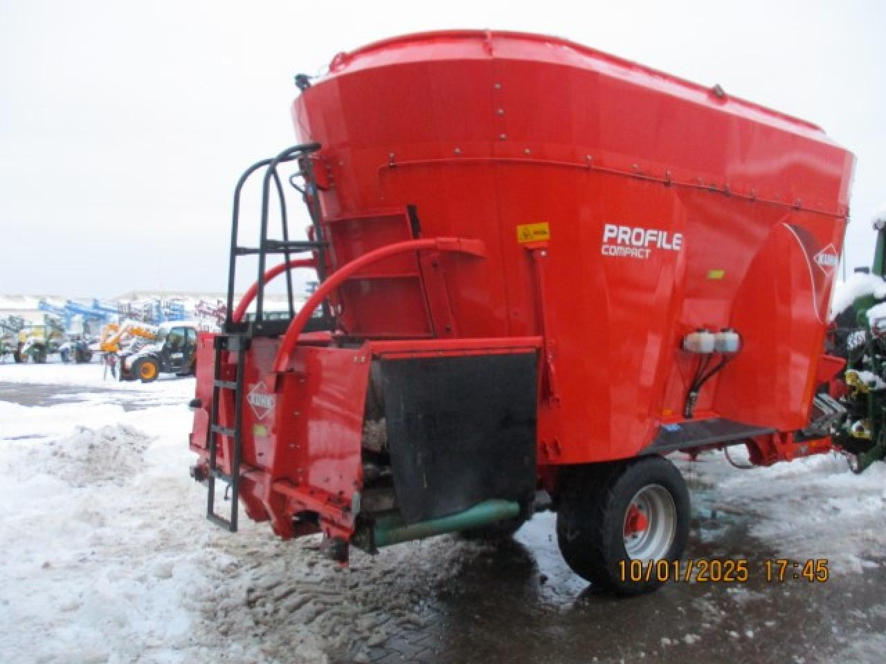 Kuhn Profile 2080 Compact - Söödasegamisvanker: pilt 3 Kuhn Profile 2080 Compact - Söödasegamisvanker: pilt 3