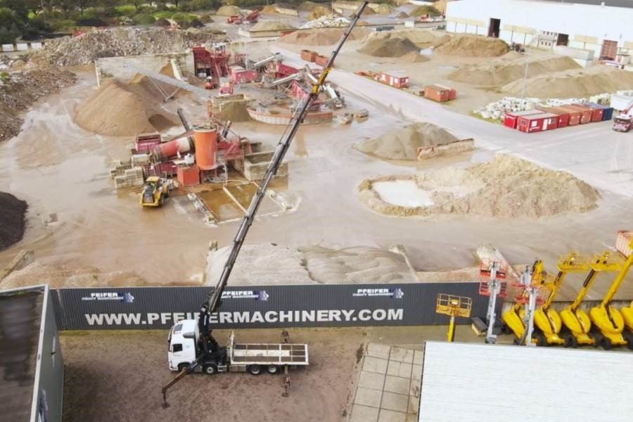 Effer 955/8S Volvo 540 Euro 6, Valid Inspection, 8x2x4 D - Maastikukraana: pilt 3 Effer 955/8S Volvo 540 Euro 6, Valid Inspection, 8x2x4 D - Maastikukraana: pilt 3