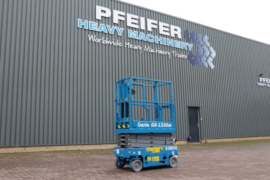 Genie GS1330M ALL-ELECTRIC DC DRIVE, 5.9M WORKING HEIGHT - Käärlift: pilt 1 Genie GS1330M ALL-ELECTRIC DC DRIVE, 5.9M WORKING HEIGHT - Käärlift: pilt 1