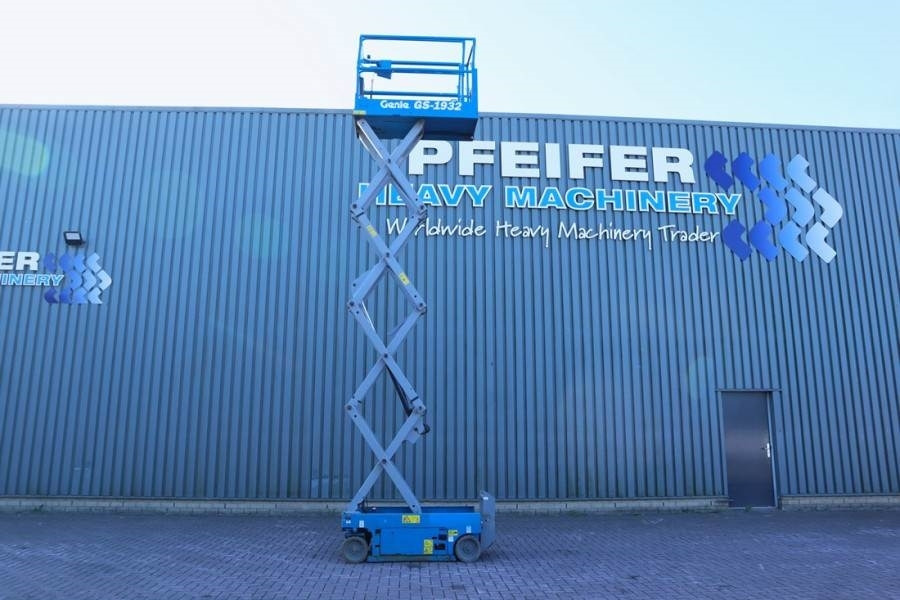 Genie GS1932 Electric, Working Height 7.8 m, 227kg Capac  - Käärlift: pilt 3 Genie GS1932 Electric, Working Height 7.8 m, 227kg Capac  - Käärlift: pilt 3