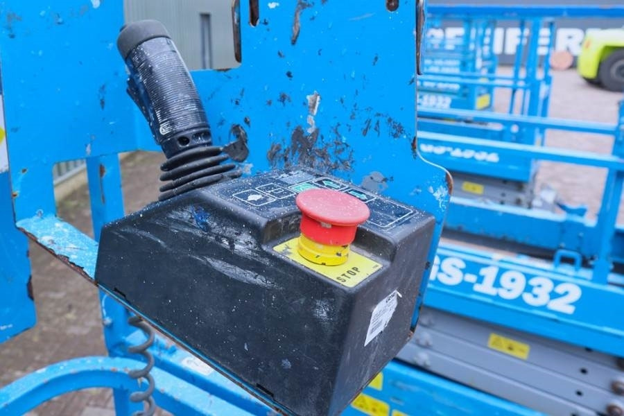 Genie GS1932 Electric, Working Height 7.8 m, 227kg Capac  - Käärlift: pilt 4 Genie GS1932 Electric, Working Height 7.8 m, 227kg Capac  - Käärlift: pilt 4
