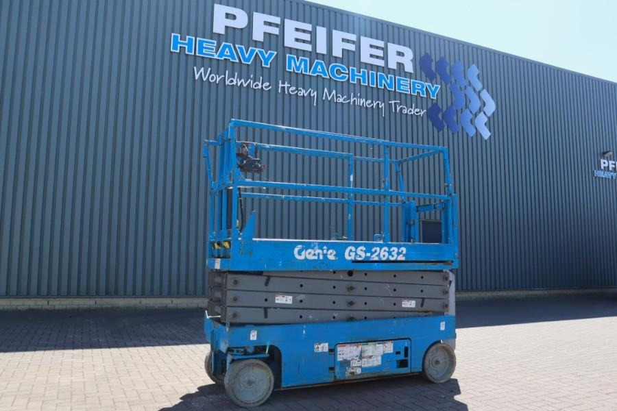 Genie GS2632 Electric, Working Height 10m, 227kg Capacit - Käärlift: pilt 1 Genie GS2632 Electric, Working Height 10m, 227kg Capacit - Käärlift: pilt 1