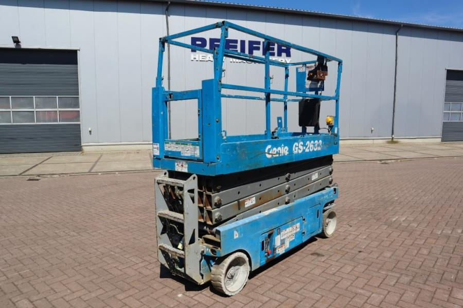 Genie GS2632 Electric, Working Height 10m, 227kg Capacit - Käärlift: pilt 4 Genie GS2632 Electric, Working Height 10m, 227kg Capacit - Käärlift: pilt 4