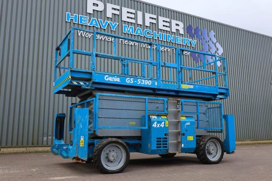 Genie GS5390 Diesel, 4x4 Drive, 18.15m Working Height, 6 - Käärlift: pilt 1 Genie GS5390 Diesel, 4x4 Drive, 18.15m Working Height, 6 - Käärlift: pilt 1