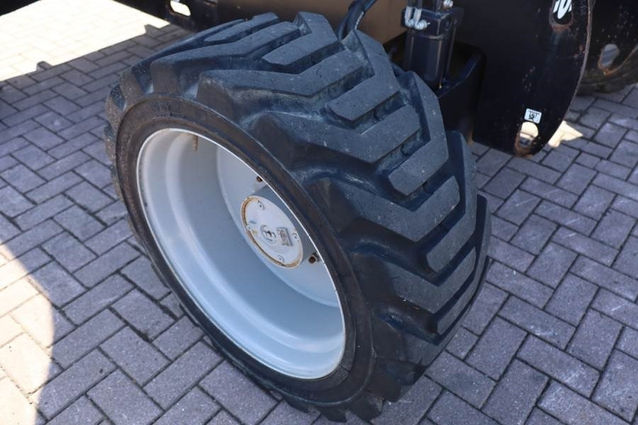 Liigendpoom Genie Z62/40 Diesel, 4x4 Drive, 20.9 m Working Height, 1: pilt 14