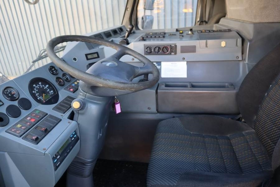 Grove GMK3055 Diesel, 6x6x6, 55t Capacity, 43m Main Boom - Maastikukraana: pilt 4 Grove GMK3055 Diesel, 6x6x6, 55t Capacity, 43m Main Boom - Maastikukraana: pilt 4