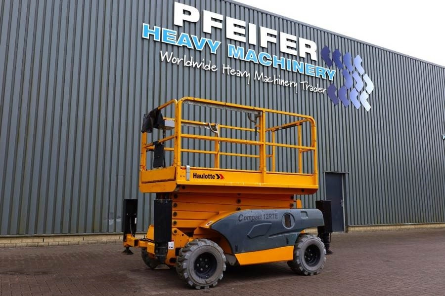 Haulotte Compact 12RTE Electric, 12m Working Height, 450kg - Käärlift: pilt 1 Haulotte Compact 12RTE Electric, 12m Working Height, 450kg - Käärlift: pilt 1