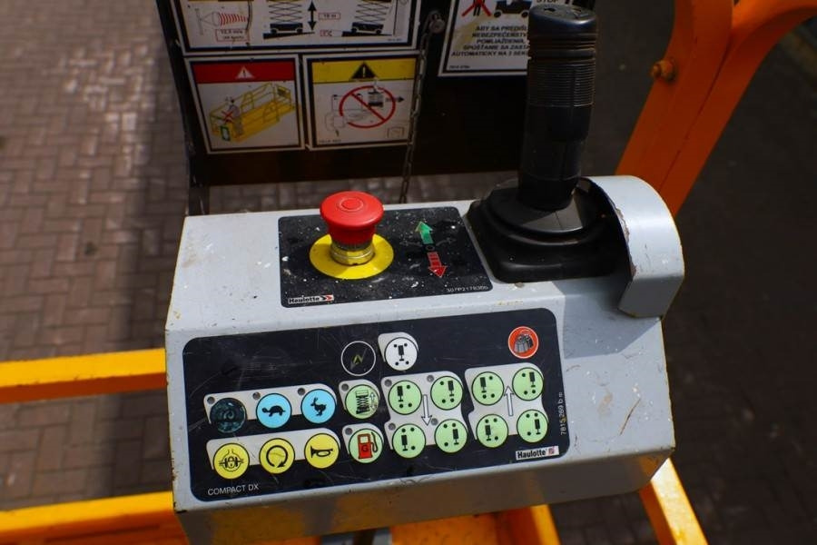 Haulotte Compact 12RTE Electric, 12m Working Height, 450kg - Käärlift: pilt 5 Haulotte Compact 12RTE Electric, 12m Working Height, 450kg - Käärlift: pilt 5
