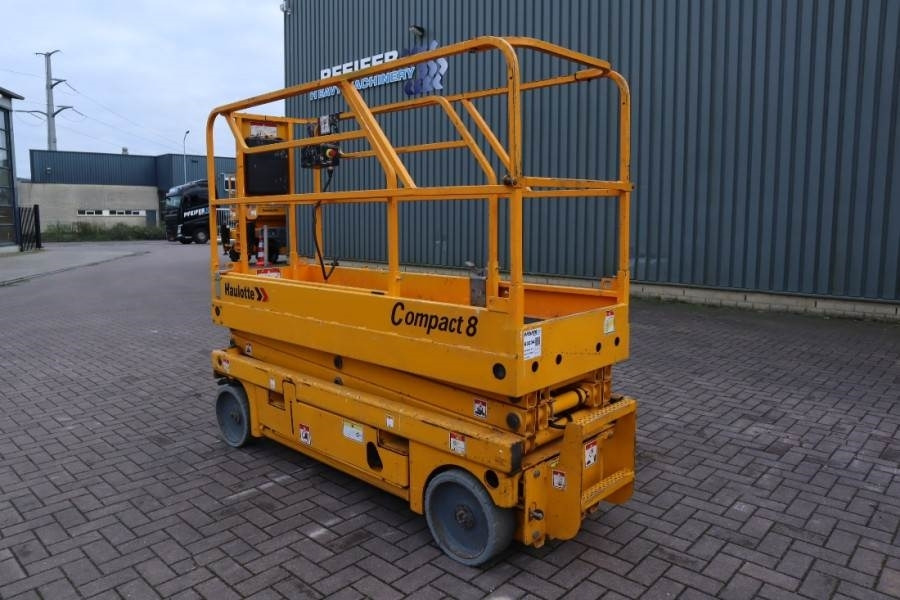 Käärlift Haulotte Compact 8 Electric, 8.2m Working Height, 350kg Cap: pilt 8