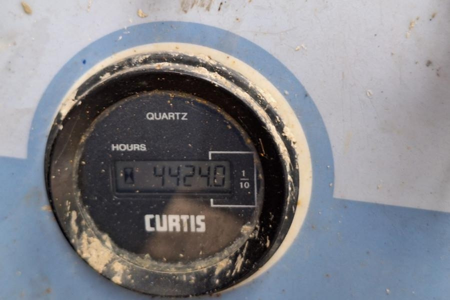 Haulotte H12SX Diesel, 4x4 Drive, 12m Working Height, 700kg - Käärlift: pilt 5 Haulotte H12SX Diesel, 4x4 Drive, 12m Working Height, 700kg - Käärlift: pilt 5