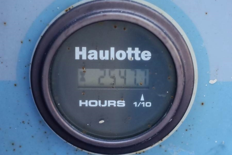 Haulotte H15SX Diesel, 4x4 Drive 15 Working Height, 500kg C - Käärlift: pilt 5 Haulotte H15SX Diesel, 4x4 Drive 15 Working Height, 500kg C - Käärlift: pilt 5