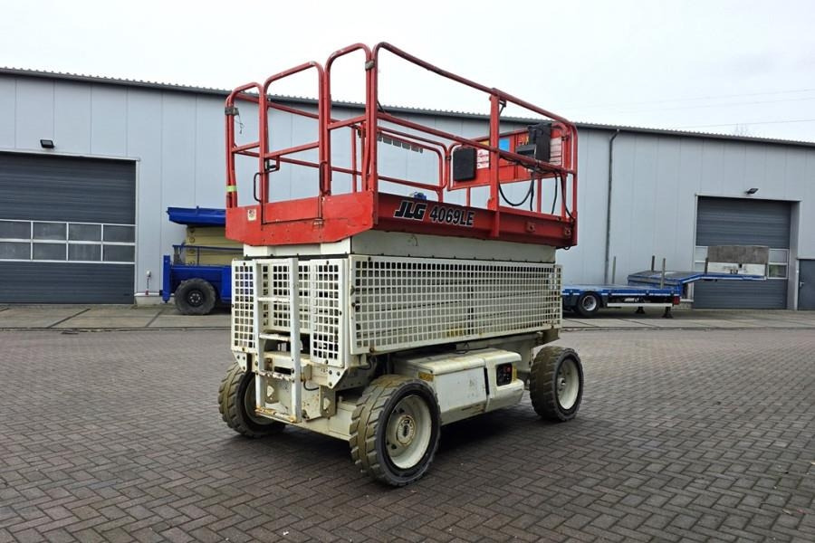 JLG 4069LE Electric, 14.2m Working Height, 360kg Capac - Käärlift: pilt 2 JLG 4069LE Electric, 14.2m Working Height, 360kg Capac - Käärlift: pilt 2