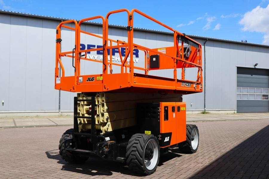 JLG RT4069 Unused, Diesel, 14.3m Working Height, 363k - Käärlift: pilt 2 JLG RT4069 Unused, Diesel, 14.3m Working Height, 363k - Käärlift: pilt 2