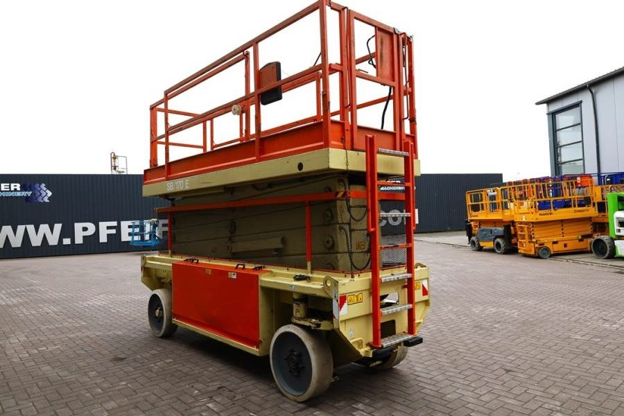 Käärlift Liftlux SL153-12 Electric, 17.3m Working Height, 500kg Cap: pilt 8