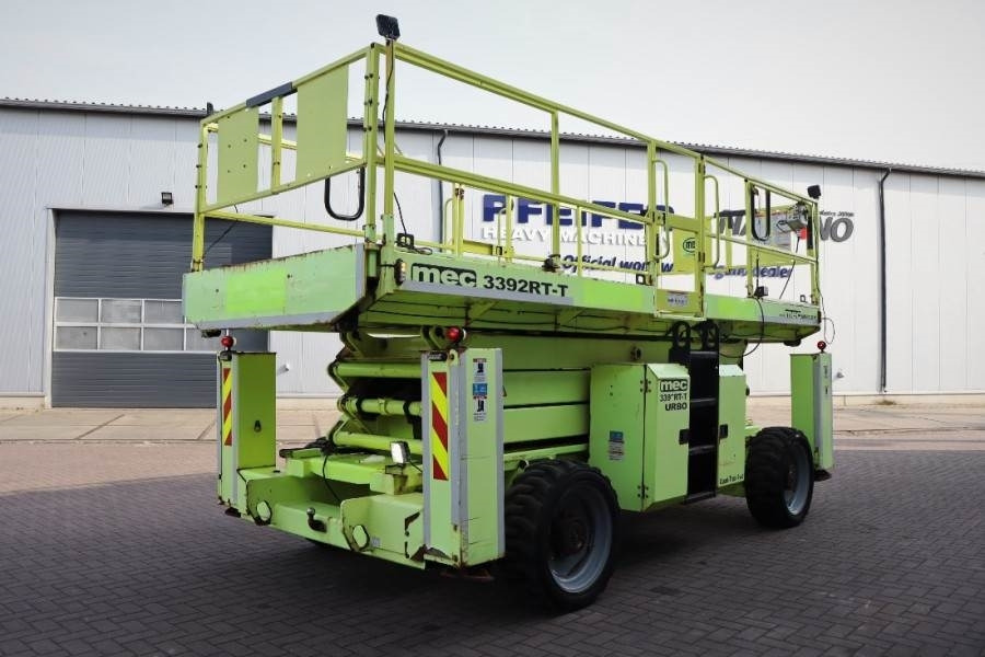 MEC 3392RT-T Diesel, 4x4 Drive, 12m Working Height, 12 - Käärlift: pilt 2 MEC 3392RT-T Diesel, 4x4 Drive, 12m Working Height, 12 - Käärlift: pilt 2
