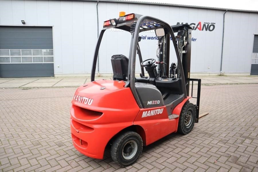 Manitou MI25D Valid inspection, *Guarantee! Diesel, 4x2 Dr - Diiseltõstuk: pilt 2 Manitou MI25D Valid inspection, *Guarantee! Diesel, 4x2 Dr - Diiseltõstuk: pilt 2