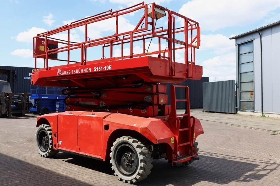 PB LIFT S151-19E 4x4 Electric, 4x4 Drive, 15m Working - Käärlift: pilt 1 PB LIFT S151-19E 4x4 Electric, 4x4 Drive, 15m Working - Käärlift: pilt 1