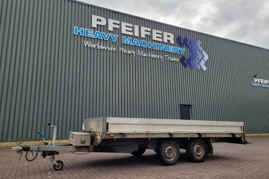 Saris PL1820 2 Axel Trailer - Auto järelhaagis: pilt 1 Saris PL1820 2 Axel Trailer - Auto järelhaagis: pilt 1