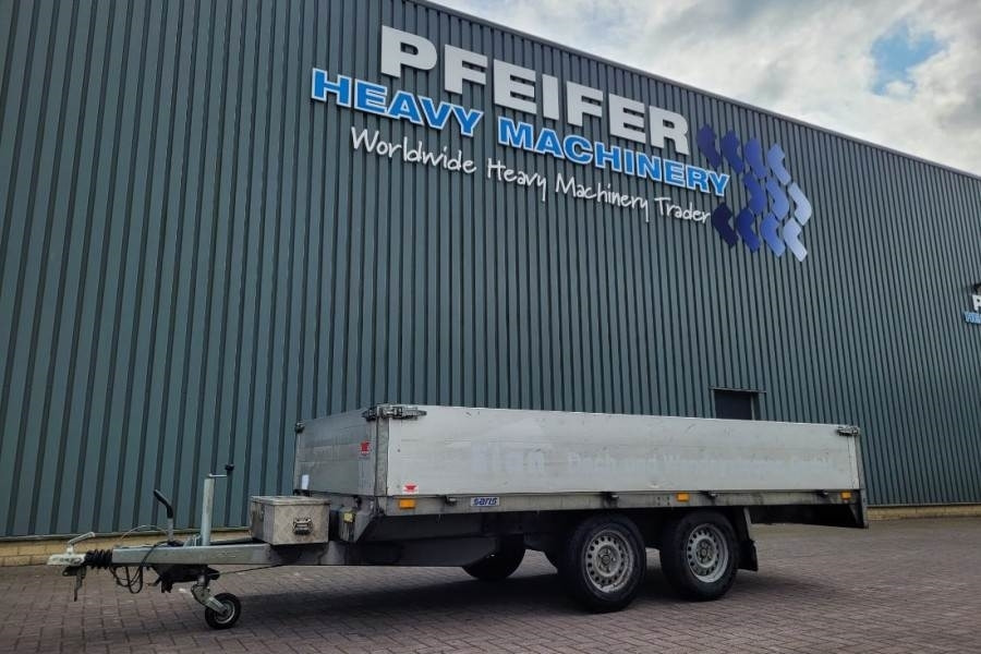 Saris PL1827 2 Axel Trailer  - Auto järelhaagis: pilt 1 Saris PL1827 2 Axel Trailer  - Auto järelhaagis: pilt 1