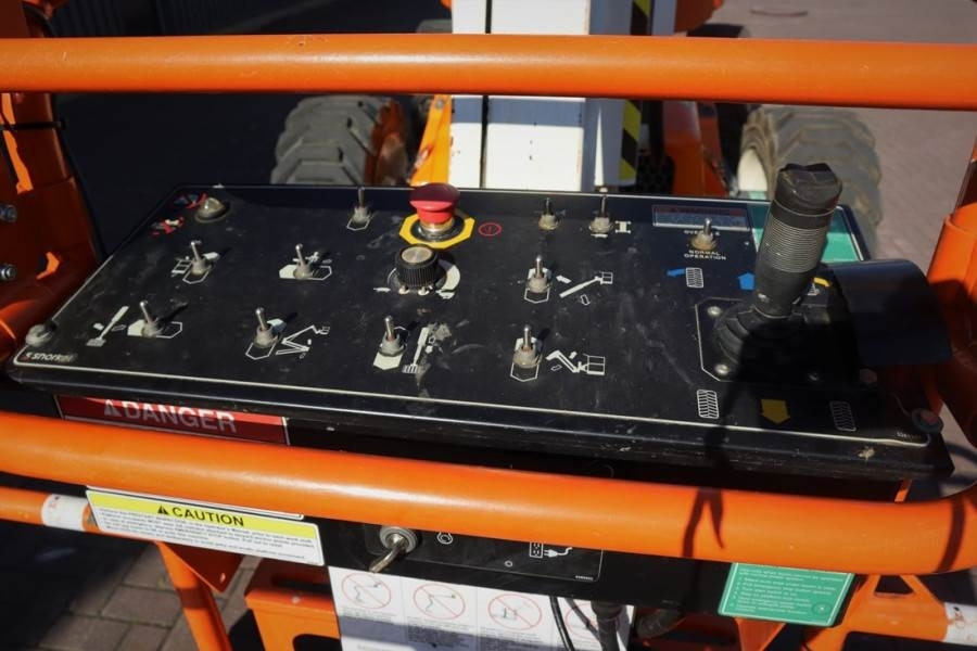Snorkel A46JRT VALID INSPECTION, *GUARANTEE! Diesel, 4x4 D - Liigendpoom: pilt 3 Snorkel A46JRT VALID INSPECTION, *GUARANTEE! Diesel, 4x4 D - Liigendpoom: pilt 3